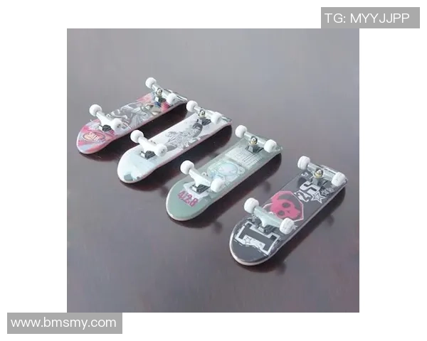 周敏独家分享滑板技巧与心得体会助你轻松入门滑板世界